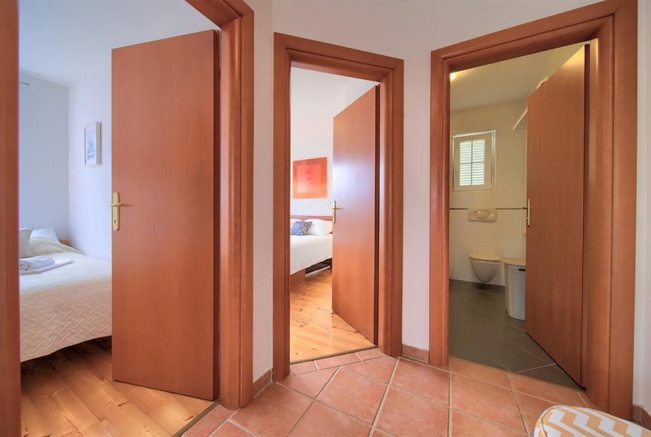 Apartment Camellia Vantacici Luaran gambar