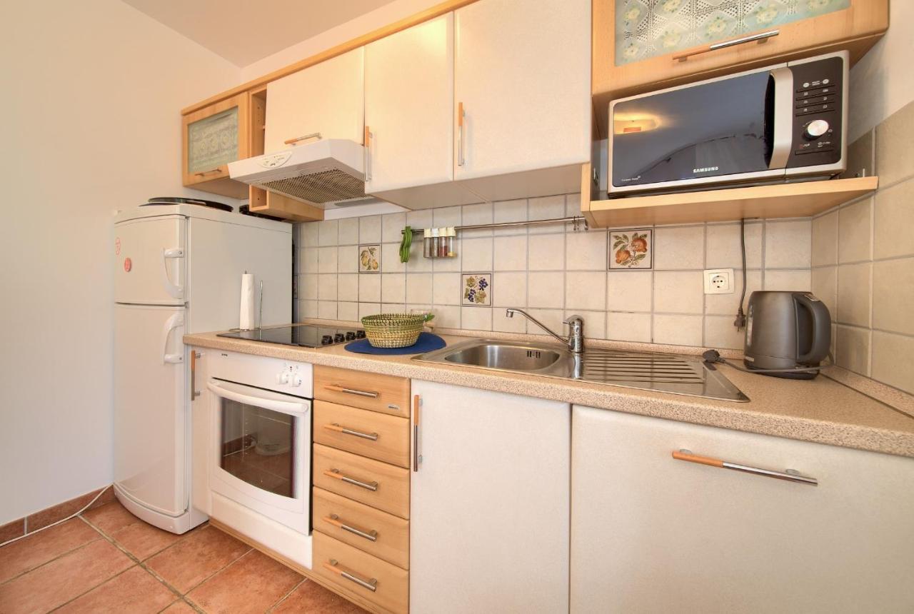 Apartment Camellia Vantacici Luaran gambar